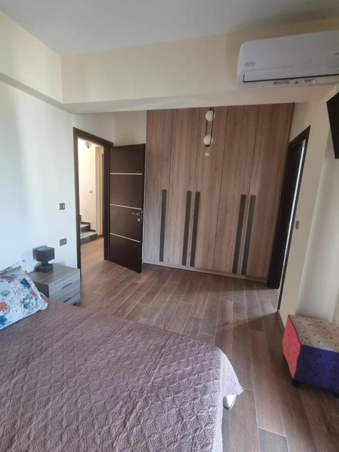 Valentina'S Luxe Apartment マスティハリ エクステリア 写真